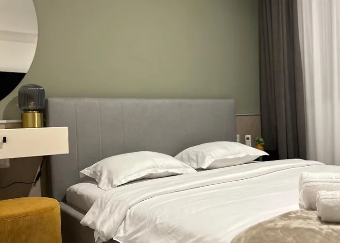 Exclusive Cortina North With Private Parking & Balcony - 01 아파트 부쿠레슈티