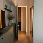 Exclusive Cortina North With Private Parking & Balcony - 01 Lejlighed Bukarest