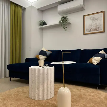 아파트 Exclusive Cortina North With Private Parking & Balcony - 01 *