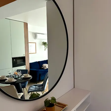 Exclusive Cortina North With Private Parking & Balcony - 01 Apartament Bukareszt