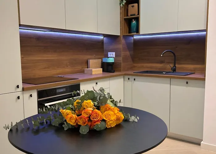 Exclusive Cortina North With Private Parking & Balcony - 01 Daire *