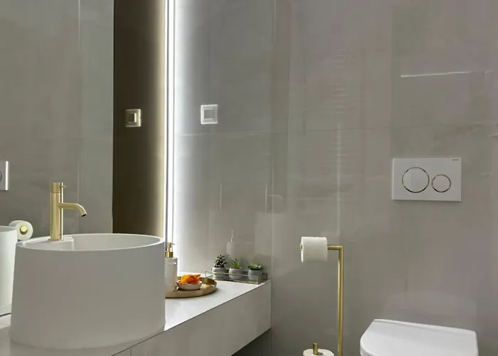 Exclusive Cortina North With Private Parking & Balcony - 01 Апартаменти