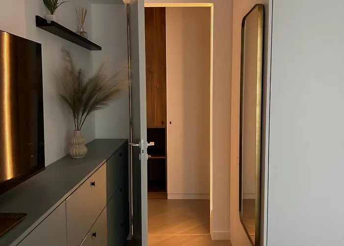 Exclusive Cortina North With Private Parking & Balcony - 01 Apartment Bucharest
