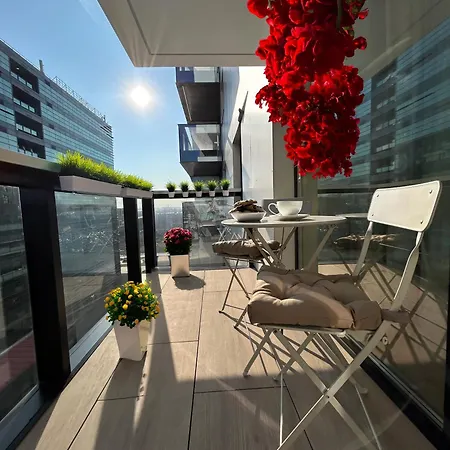 Apartamento Exclusive Cortina North With Private Parking & Balcony - 01