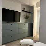 Exclusive Cortina North With Private Parking & Balcony - 01 Апартаменти